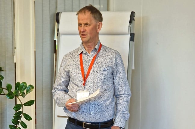 Arne Aakre, avdelingsdirektør Vei og Jernbane i Entreprenørforeningen Bygg og Anlegg deltok på markeringen av den nye driftskontrakten. 