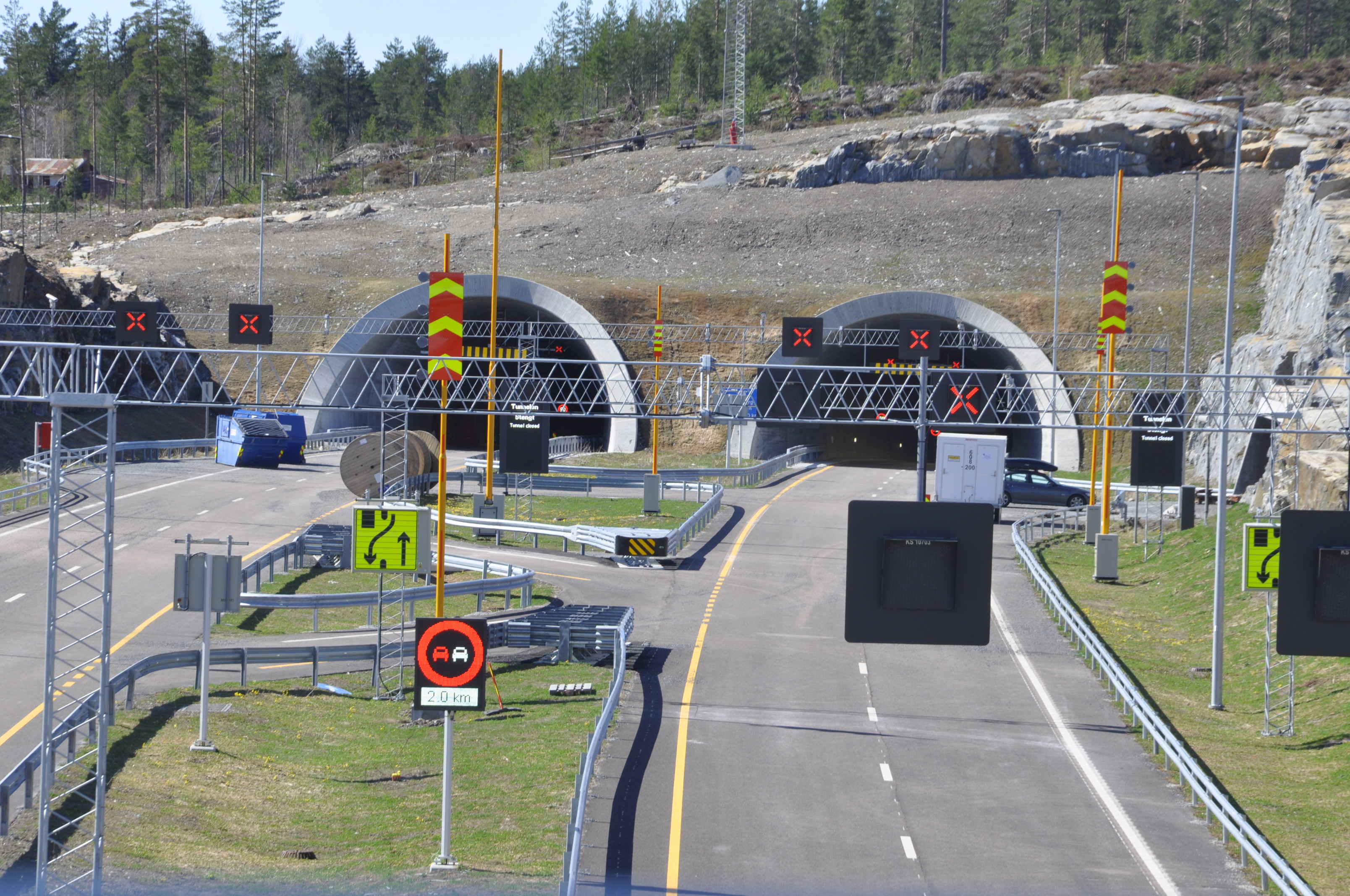 Beredskapsøvelse i Kongsbergtunnelen før åpning neste måned. (Foto: Kjell Wold)