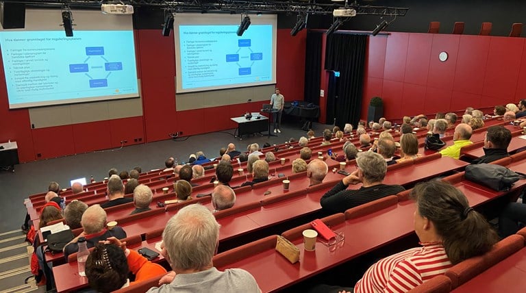 Foto fra folkemøtet i Bærum om E18 Ramstadletta-Nesbru.