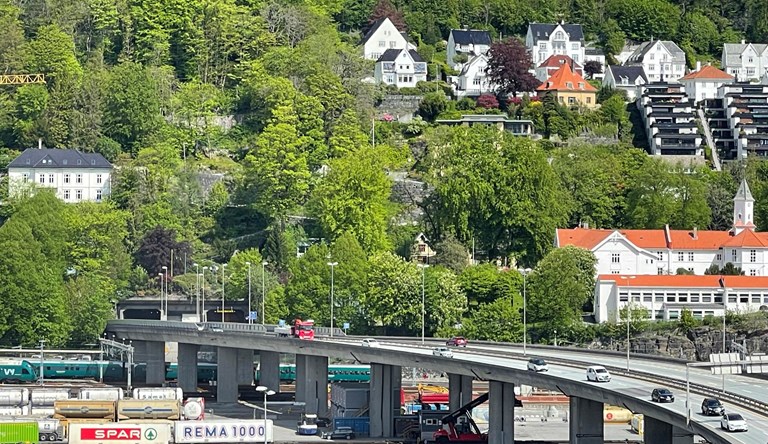 bilde av E39 Fløyfjelltunnelen søndre portal på Nygårdstangen 